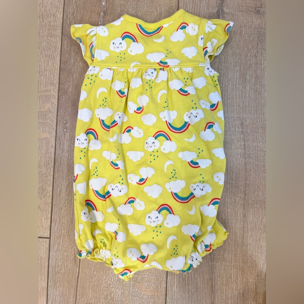 🔥3/$18🔥 Girls one piece size 18 months.